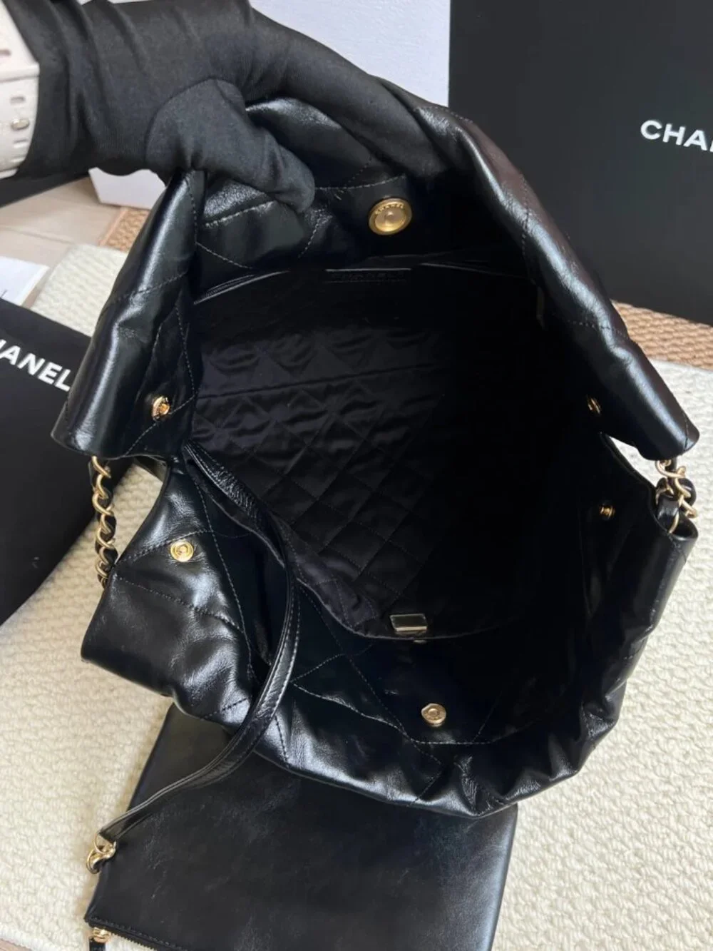 Classic CHANEL Bags: A Stylish and Versatile Choice for Elegance